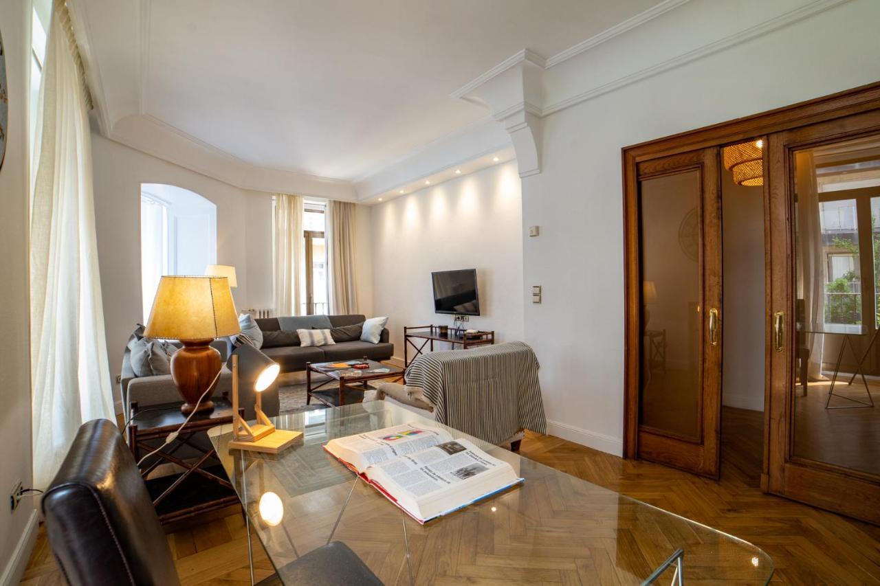 La Concha Cozy Balcony Apartment By Cisan Rentals San Sebastian Buitenkant foto
